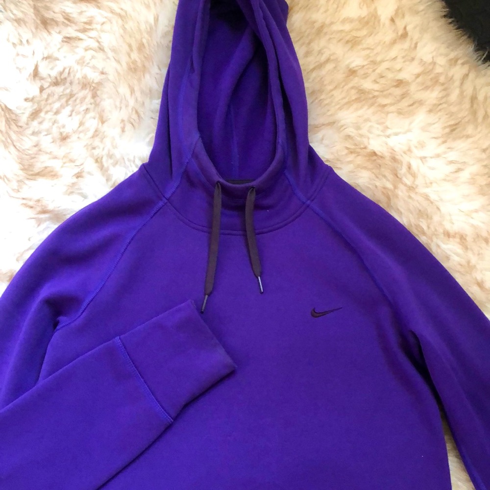 Nike pullover